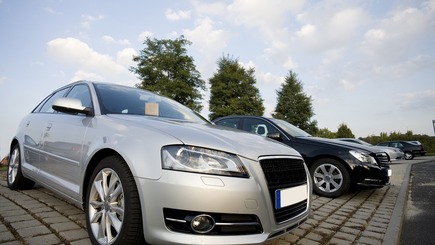 Opinii despre Dealer Auto în România